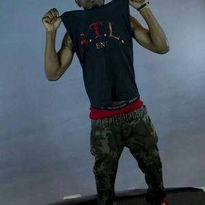 Meet your Posher, Brucewayne